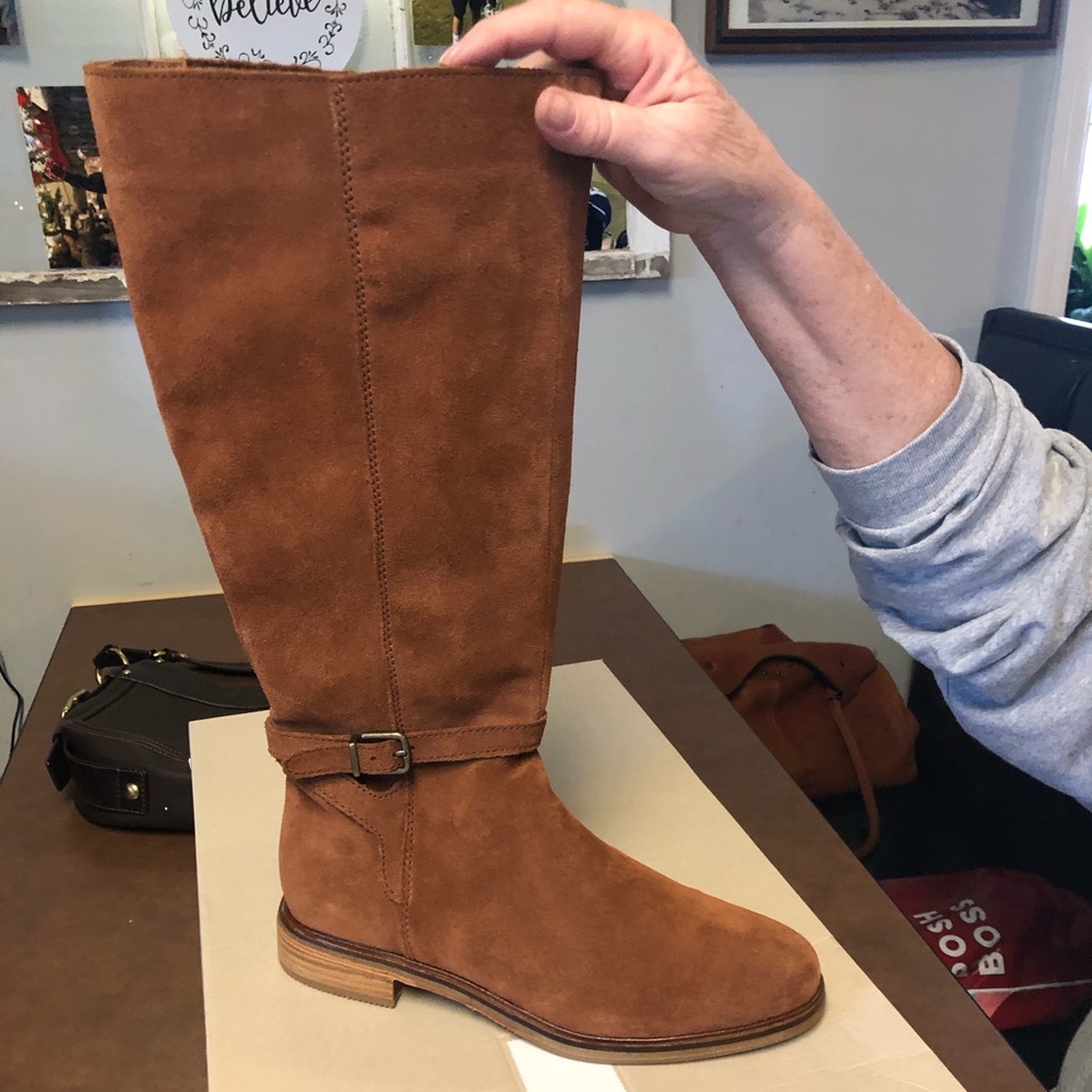 Clark Suede Boots